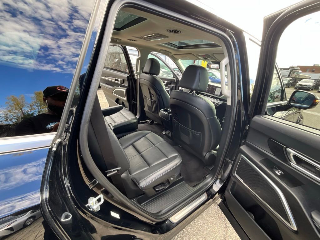 Used 2023 Kia Telluride SX image 29