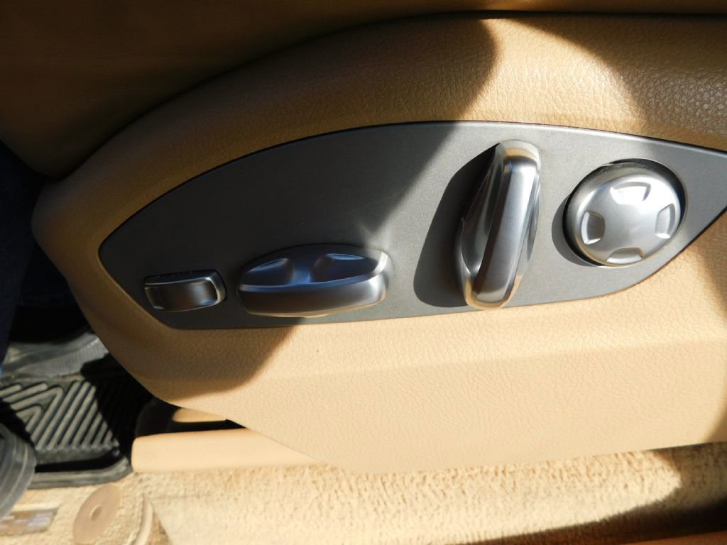 Used 2014 Porsche Cayenne AWD/4WD image 28