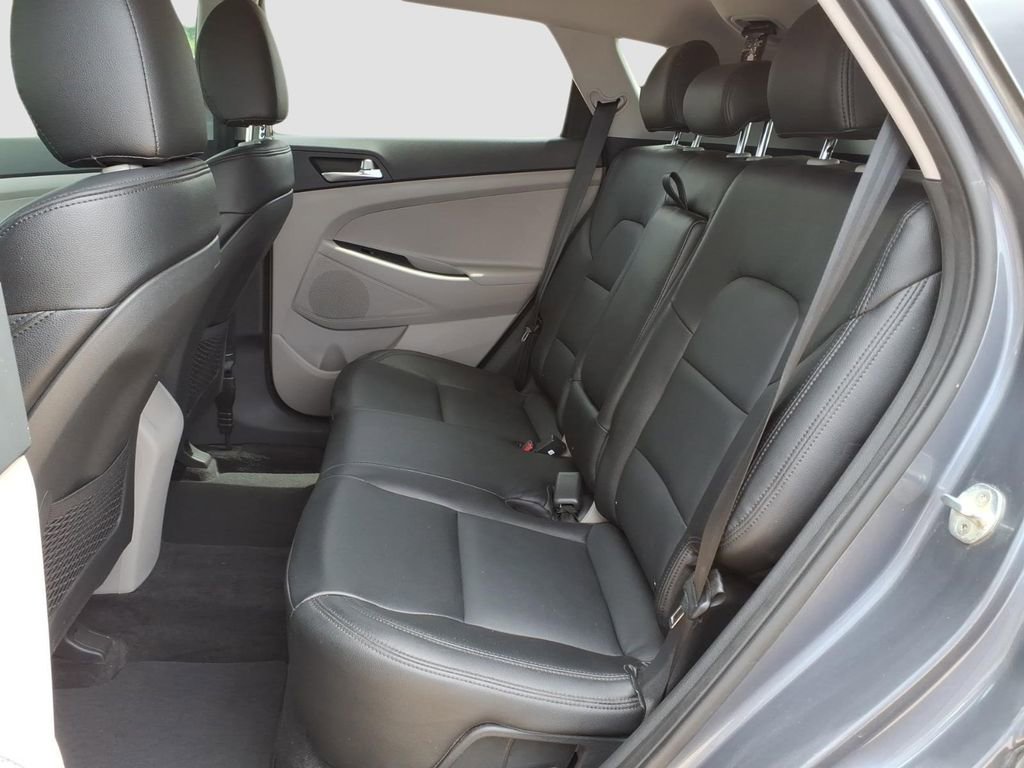 Used 2021 Hyundai Tucson Value w/ Cargo Package FWD image 23