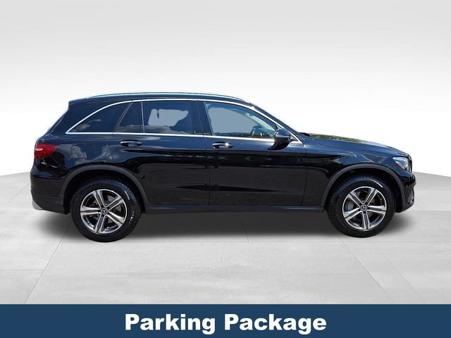 Used 2019 Mercedes-Benz GLC 300 4MATIC w/ Parking Assistance Package image 9