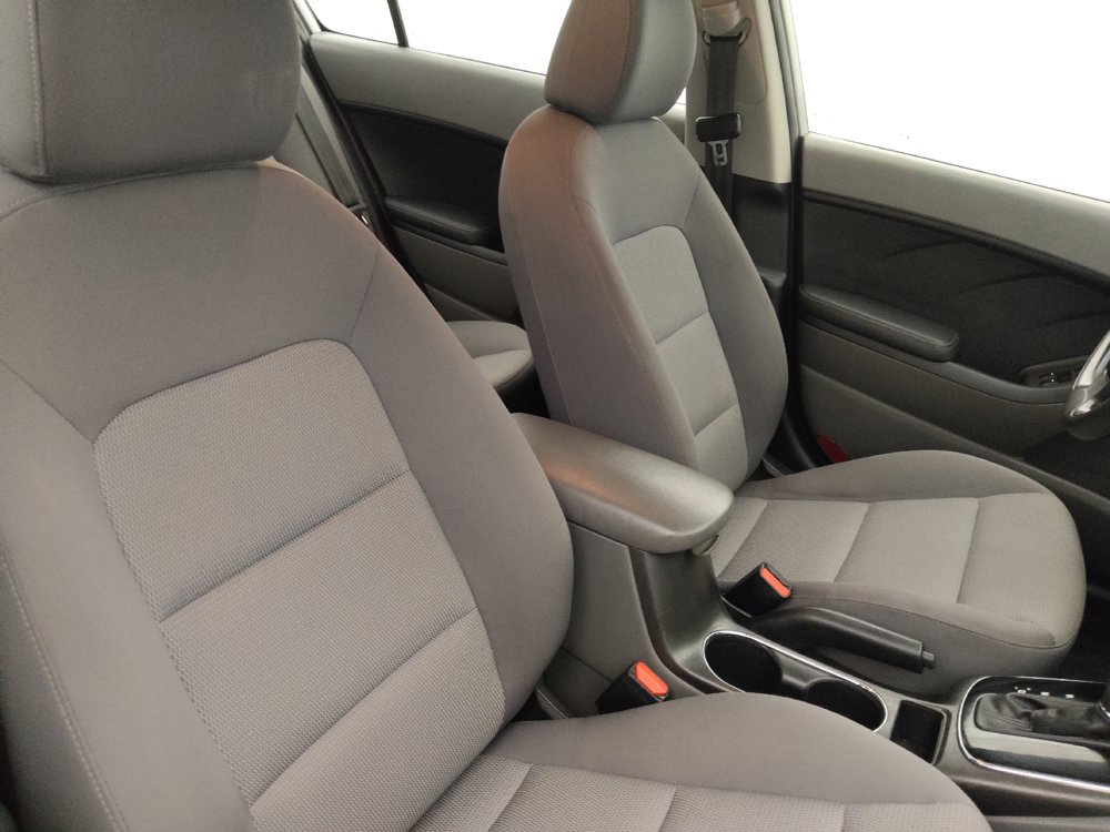 Used 2017 Kia Forte LX FWD image 21