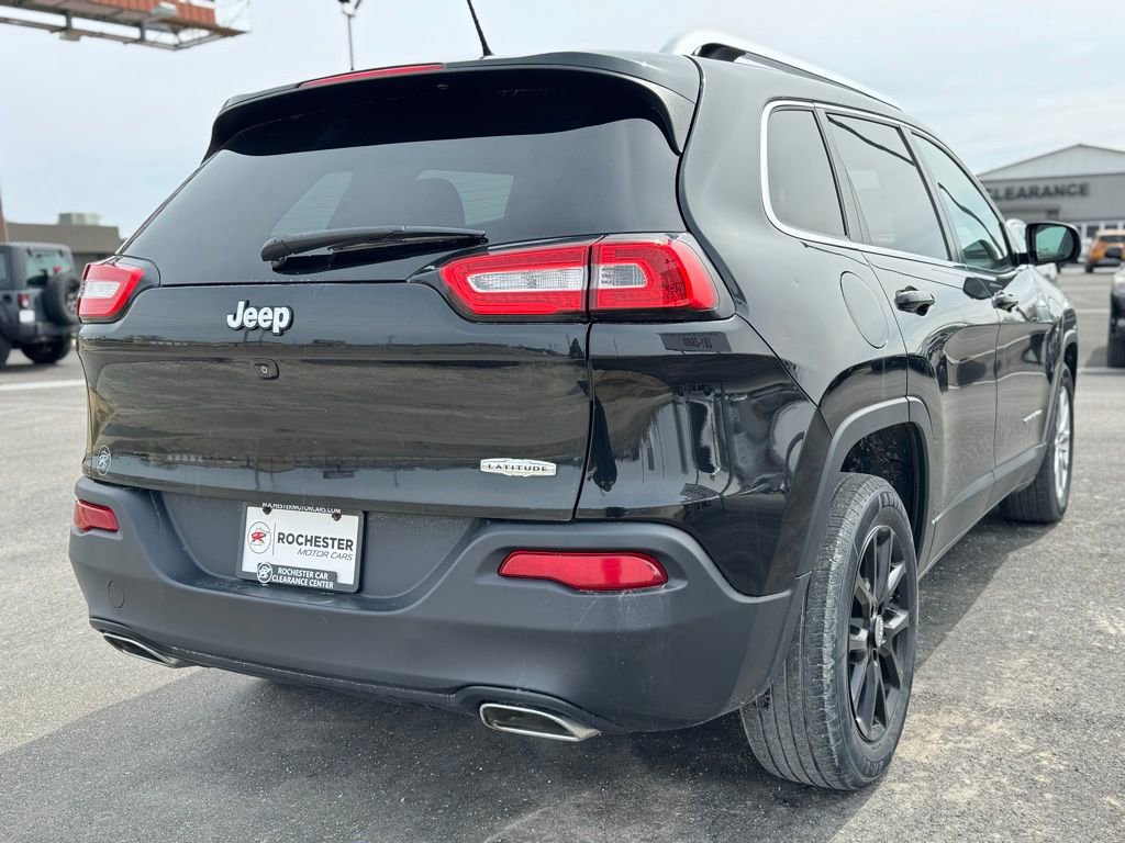 Used 2015 Jeep Cherokee Latitude w/ Cold Weather Group image 38