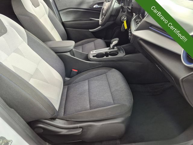 Used 2024 Chevrolet Trax LS w/ LS Convenience Package FWD image 28