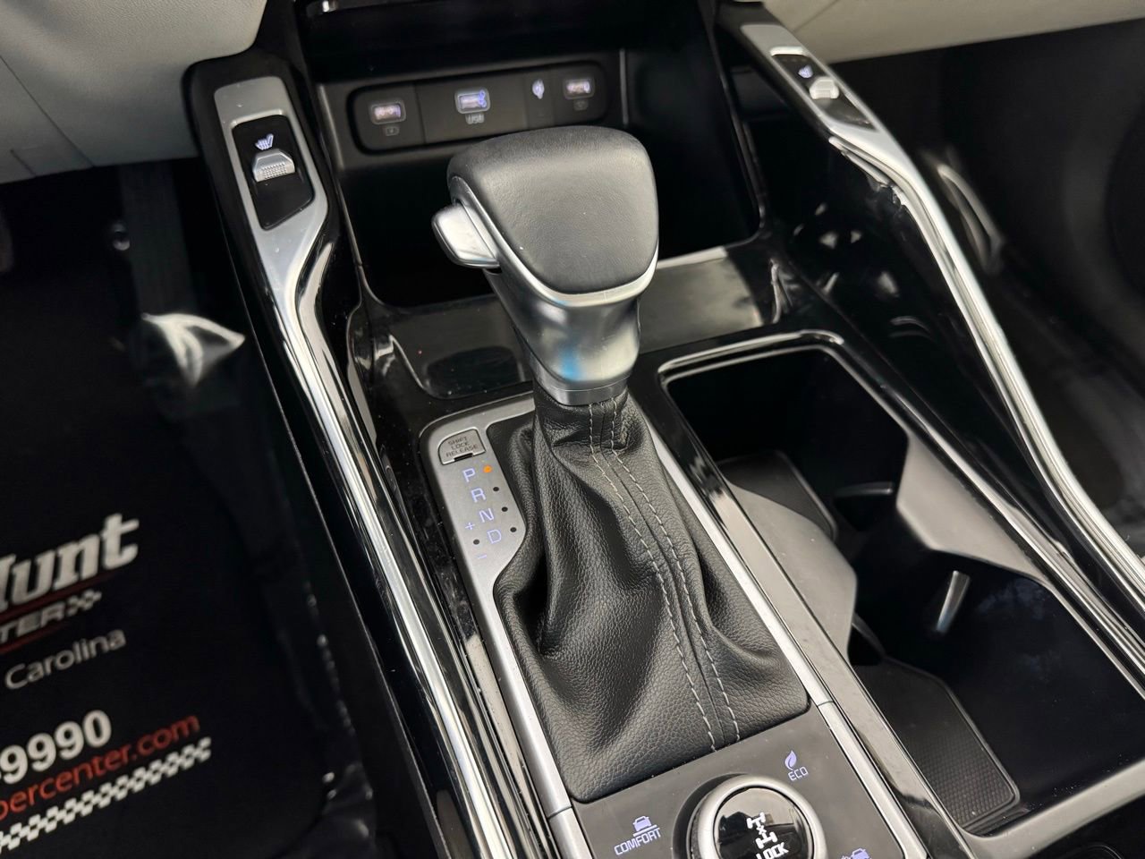 Used 2023 Kia Sorento SX image 18