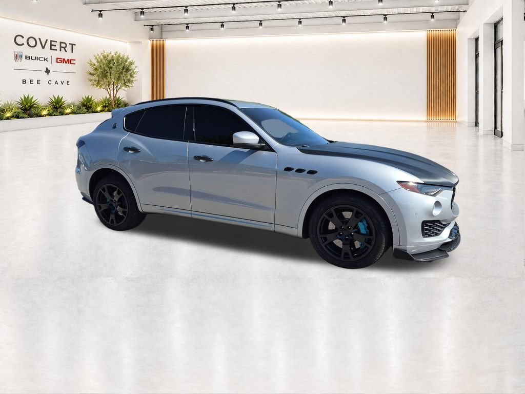 Used 2017 Maserati Levante S AWD/4WD image 14