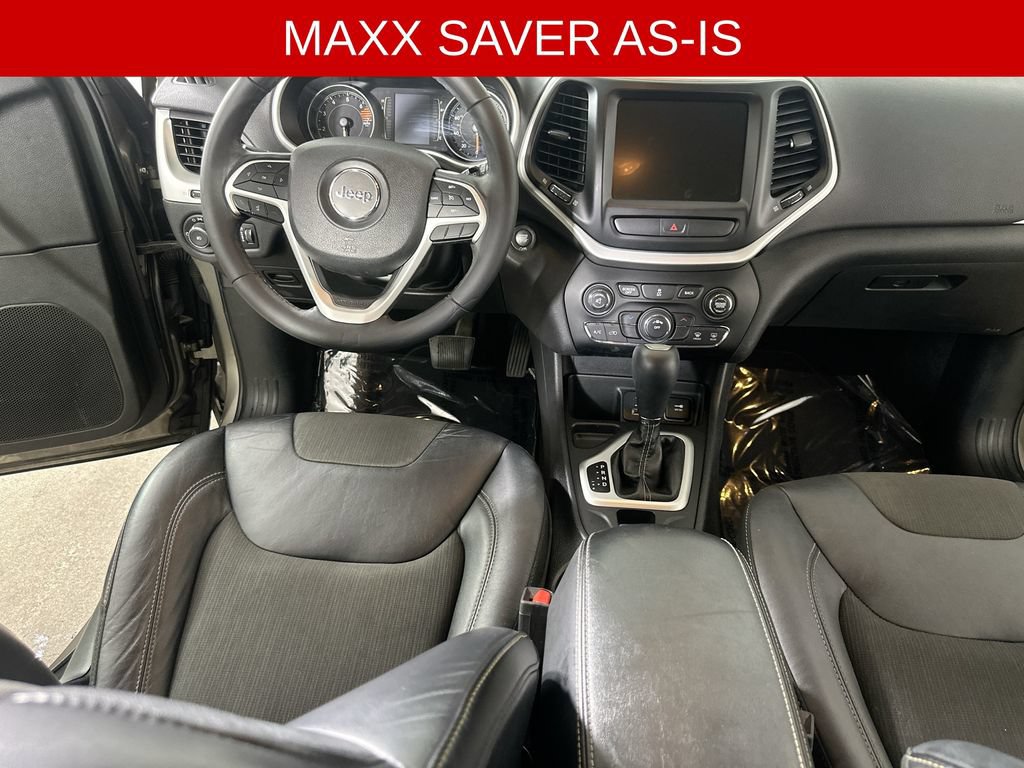 Used 2018 Jeep Cherokee Latitude Plus FWD image 19