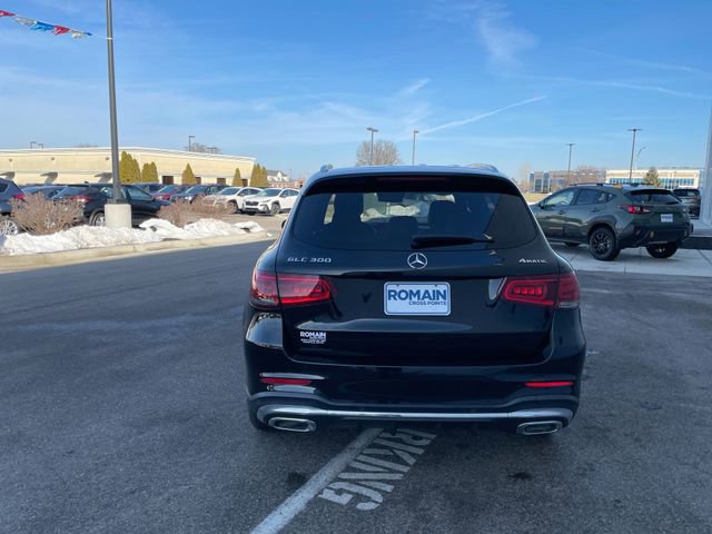 Used 2021 Mercedes-Benz GLC 300 4MATIC w/ AMG Line image 4