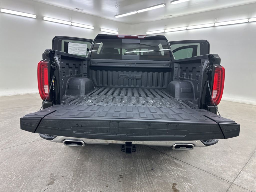 New 2026 GMC Sierra 1500 SLT w/ SLT Premium Plus Package image 24