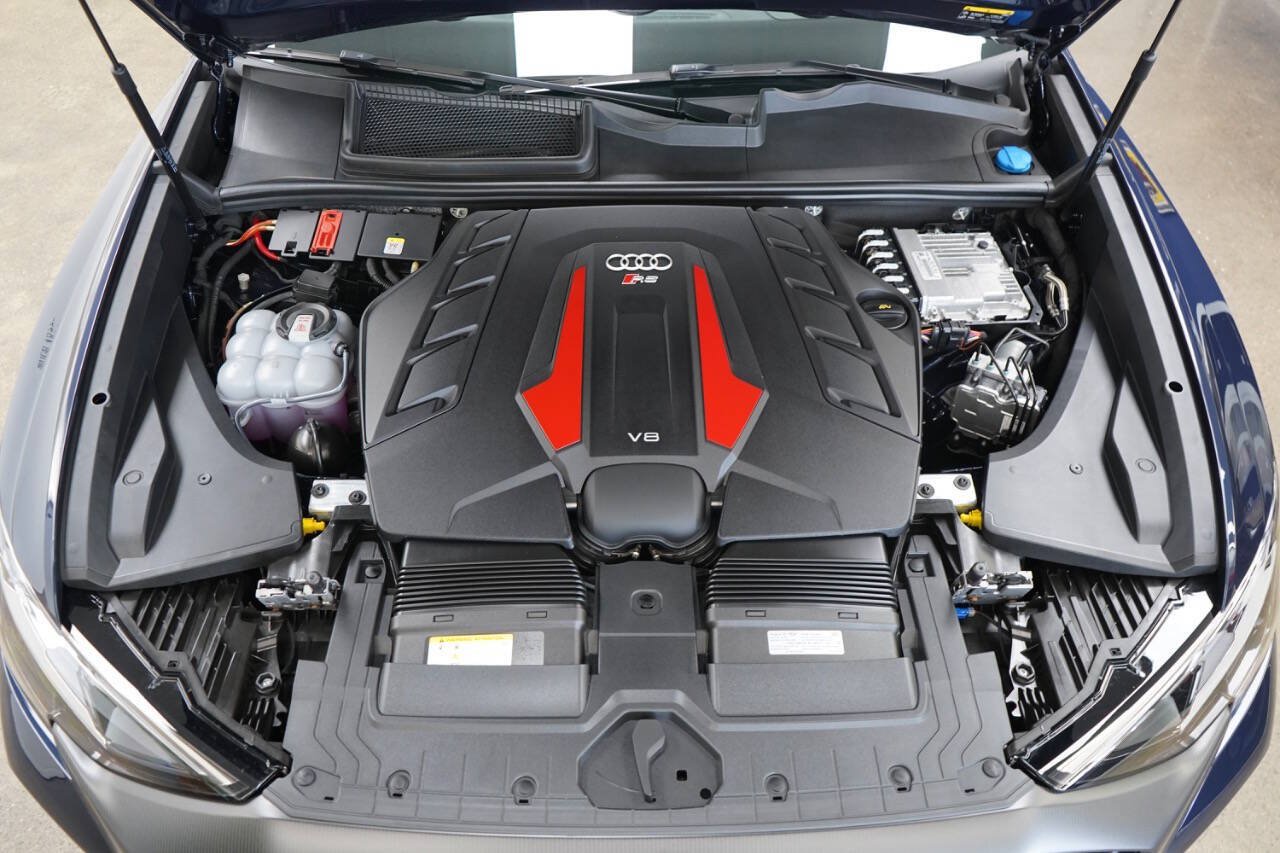 Used 2026 Audi RS Q8 performance AWD/4WD image 39