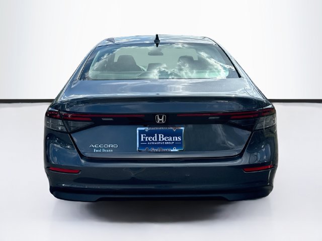 Certified 2023 Honda Accord EX image 7