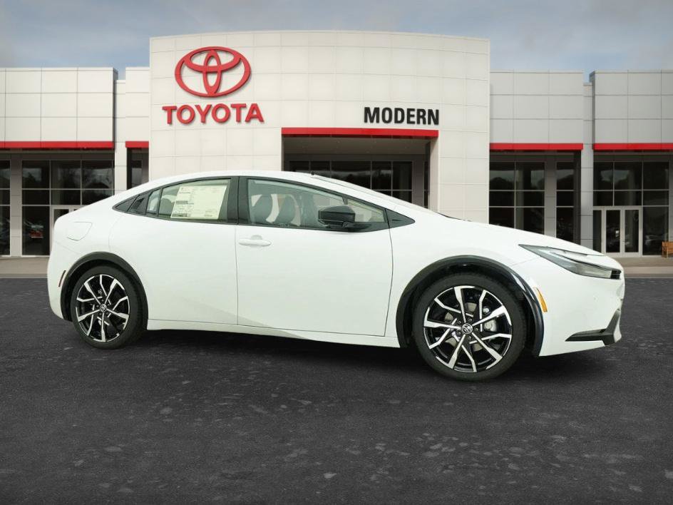 New 2026 Toyota Prius Plug-In Hybrid w/ Limited Premium Package FWD image 15