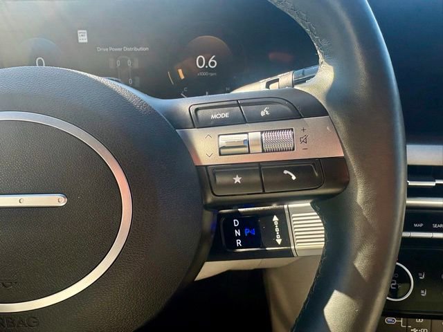 Used 2025 Hyundai Tucson Limited image 36