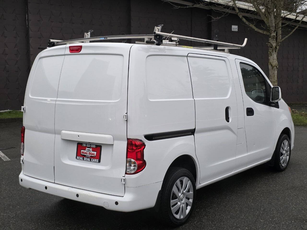 Used 2021 Nissan NV200 SV FWD image 5