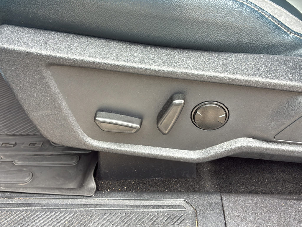 Used 2024 Ford Bronco Outer Banks AWD/4WD image 14