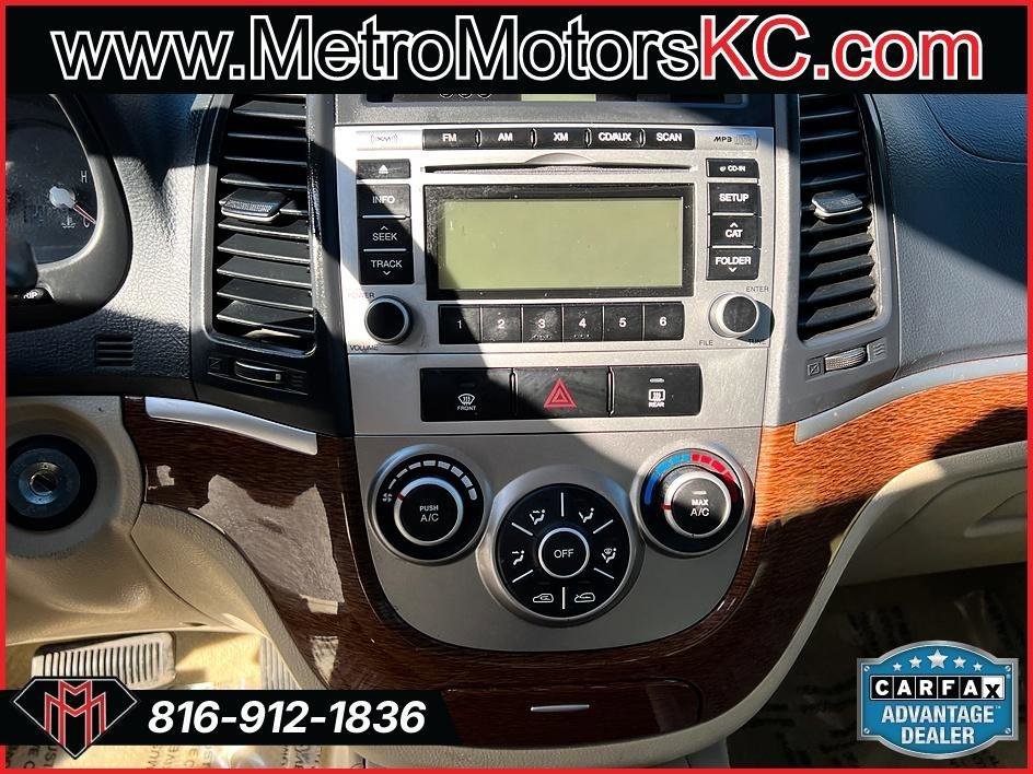 Used 2009 Hyundai Santa Fe GLS image 27