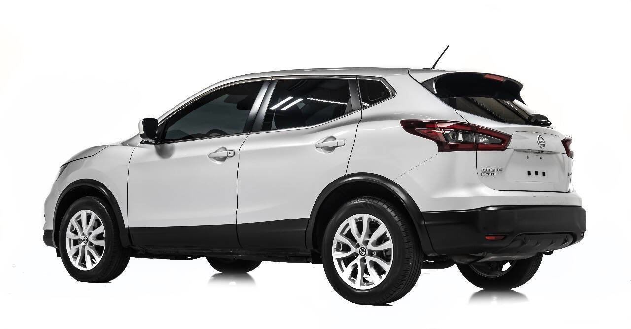 Used 2022 Nissan Rogue Sport S AWD/4WD image 4