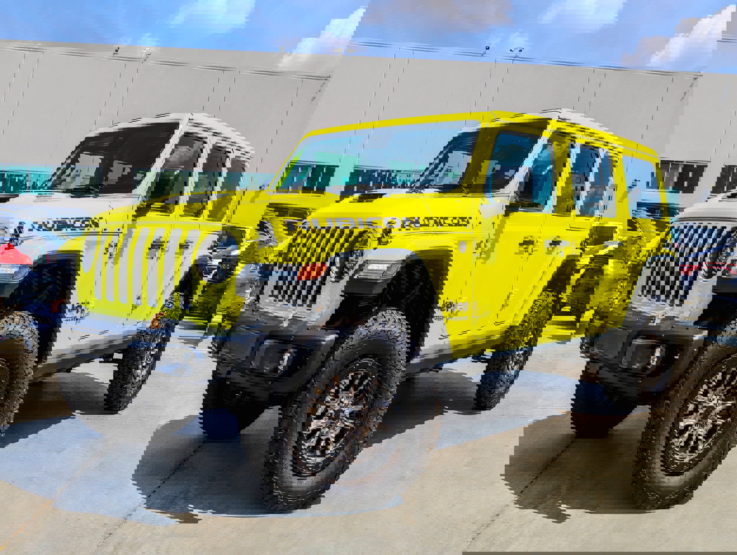 Used 2022 Jeep Wrangler Unlimited Rubicon w/ Trailer Tow Package image 1