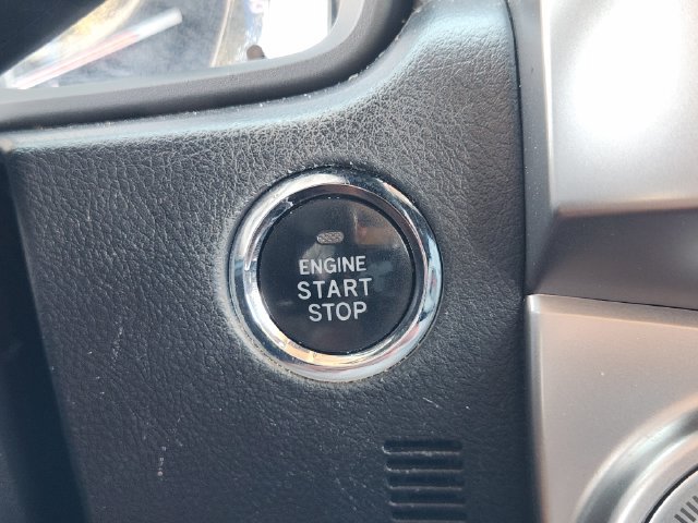 Used 2016 Toyota 4Runner Limited RWD image 15