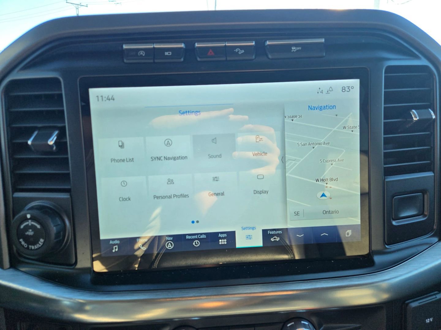 Used 2021 Ford F150 Lariat w/ Equipment Group 502A High image 27