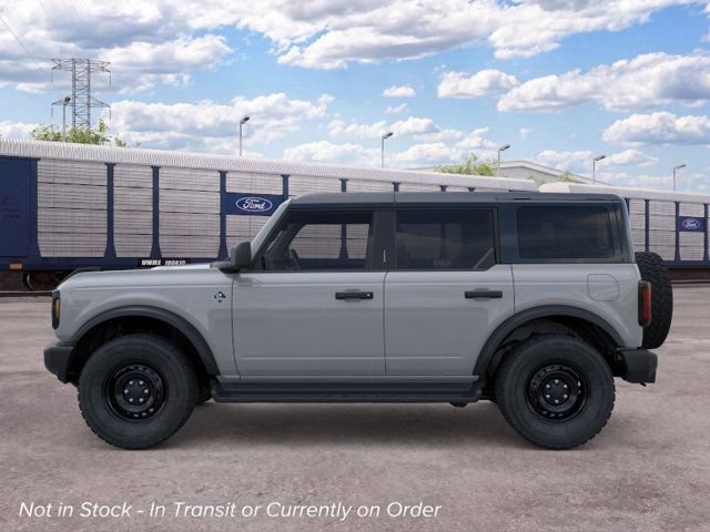 New 2026 Ford Bronco Outer Banks w/ Black Appearance Package AWD/4WD image 3