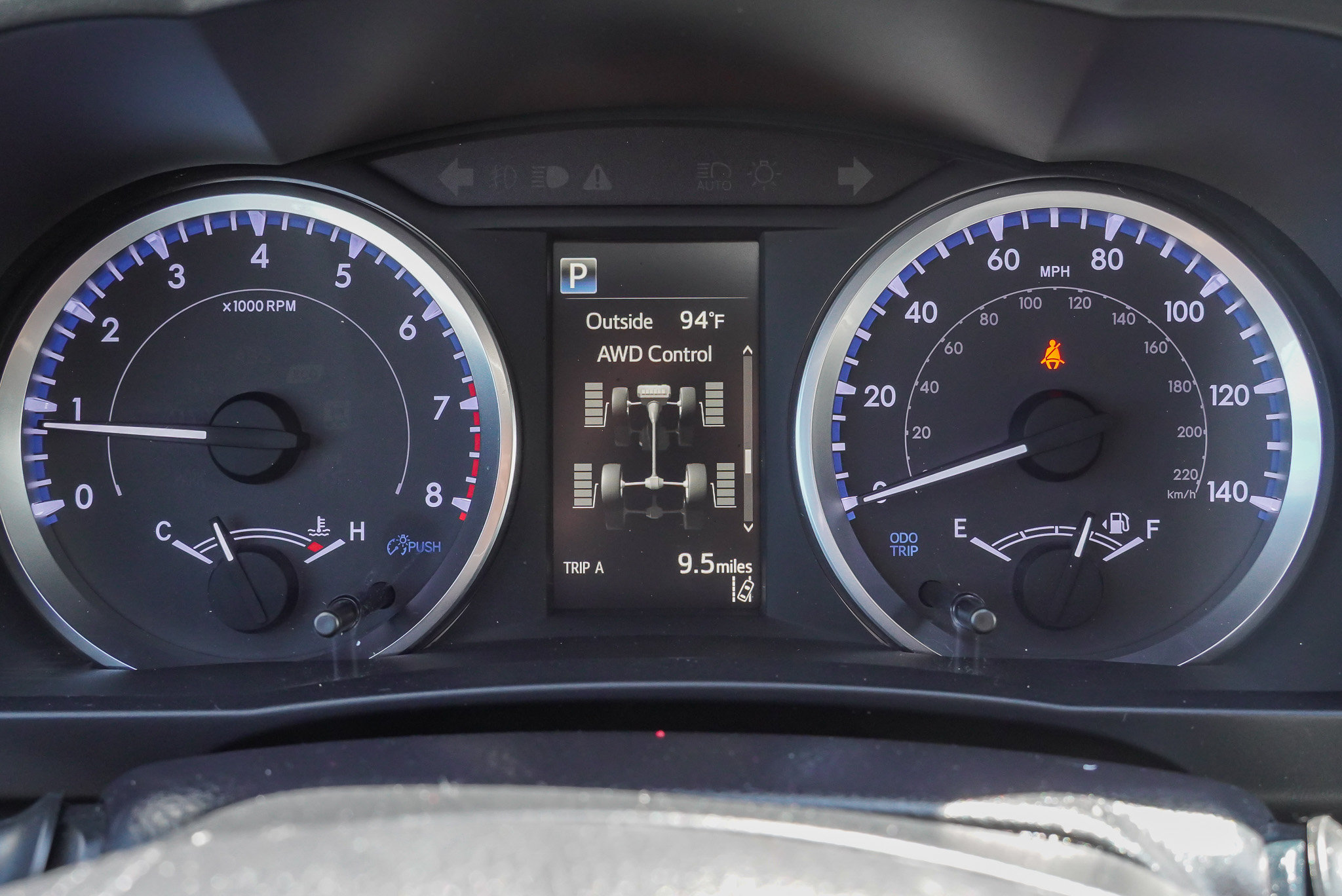 Used 2019 Toyota Highlander LE AWD/4WD image 39