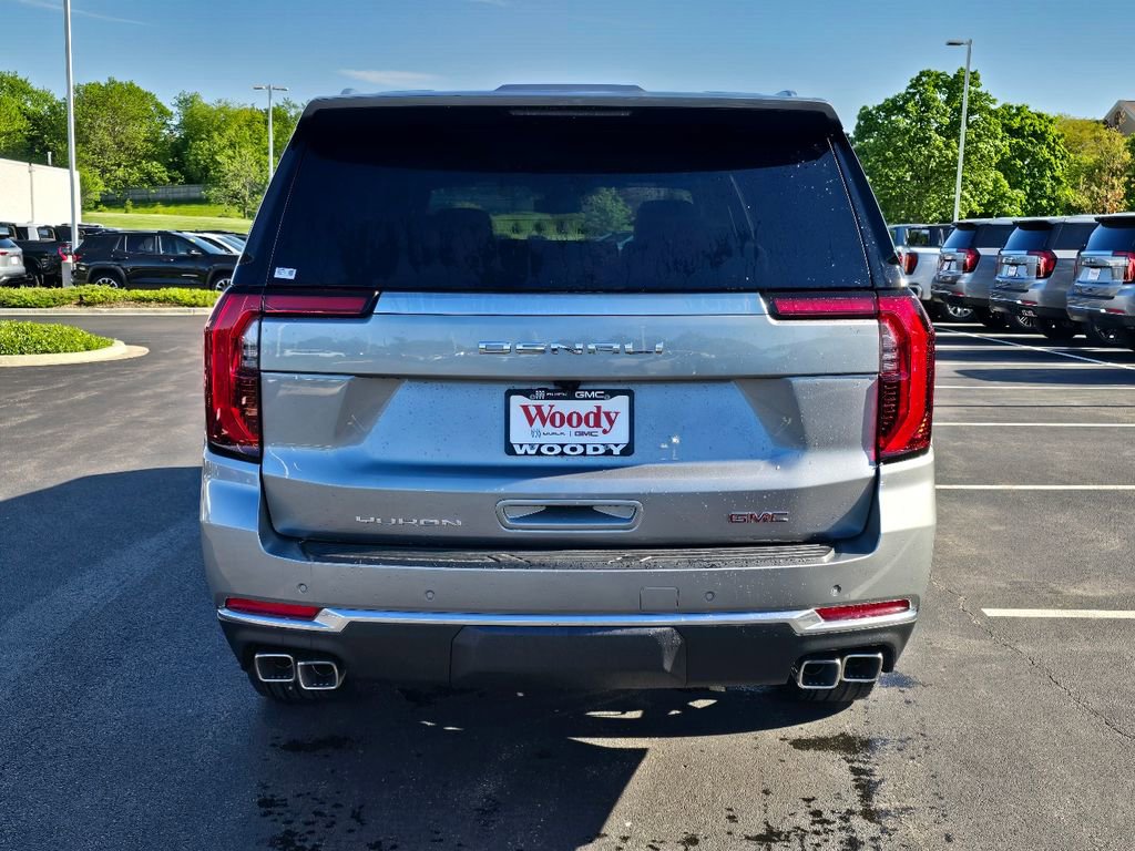 New 2026 GMC Yukon XL Denali w/ Sun & Power Step Package AWD/4WD image 8