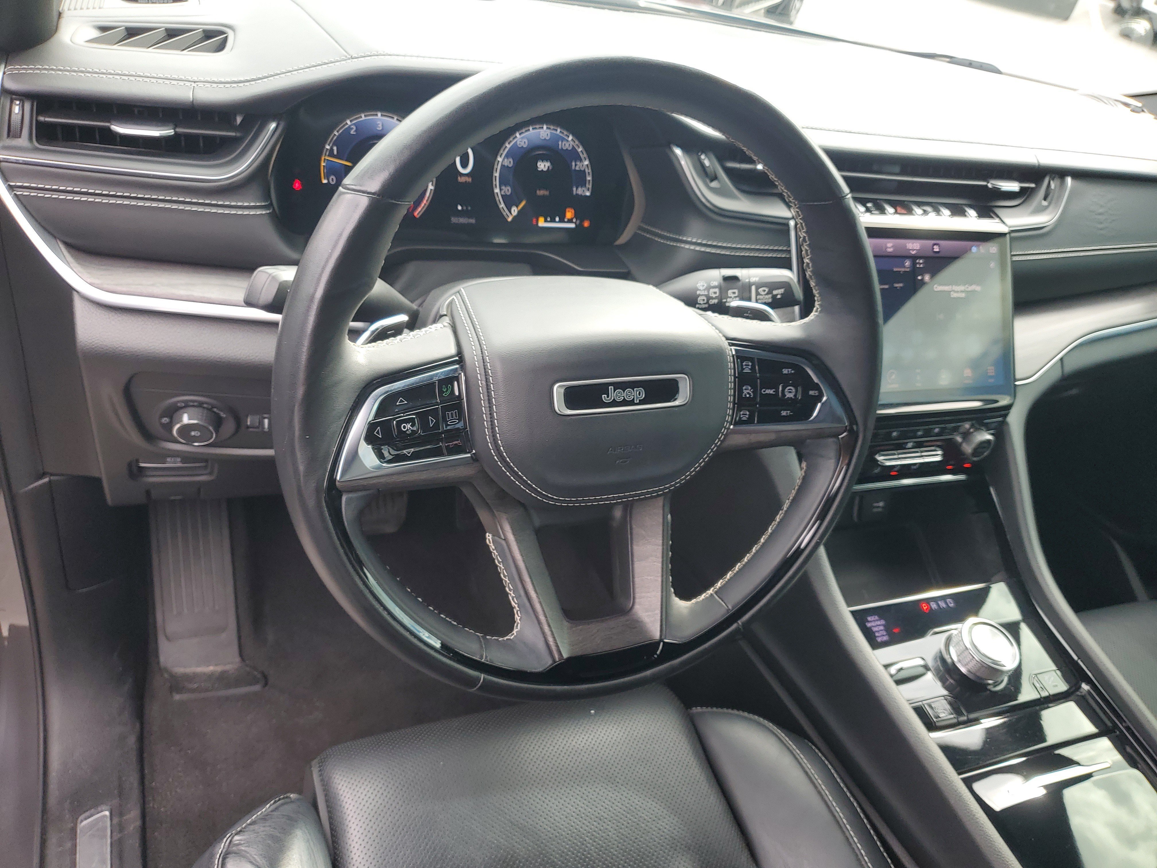 Used 2021 Jeep Grand Cherokee L Overland w/ Advanced Protech Group III AWD/4WD image 15