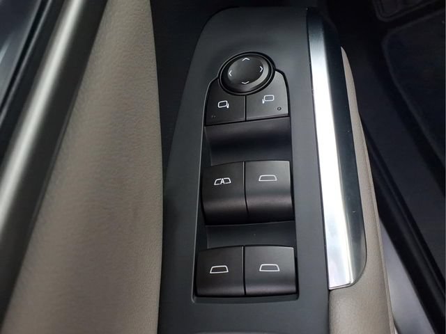 Used 2026 Chevrolet Traverse LT w/ Driver Confidence Package FWD image 17