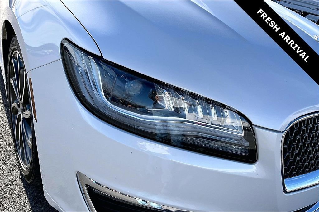 Used 2019 Lincoln MKZ Reserve w/ Reserve Plus Package image 31