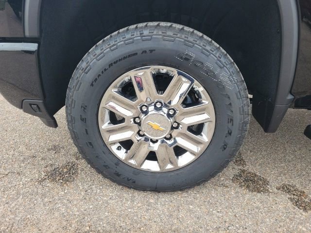 New 2026 Chevrolet Silverado 2500 High Country w/ High Country Premium Package AWD/4WD image 35