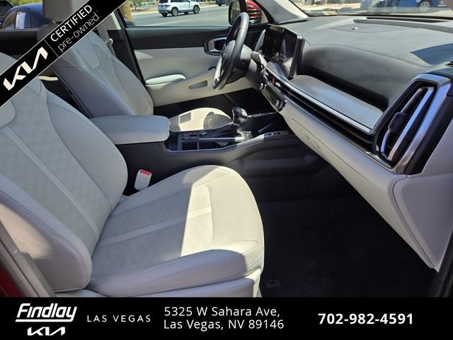 Certified 2025 Kia Sorento EX w/ Panoramic Sunroof Package AWD/4WD image 20