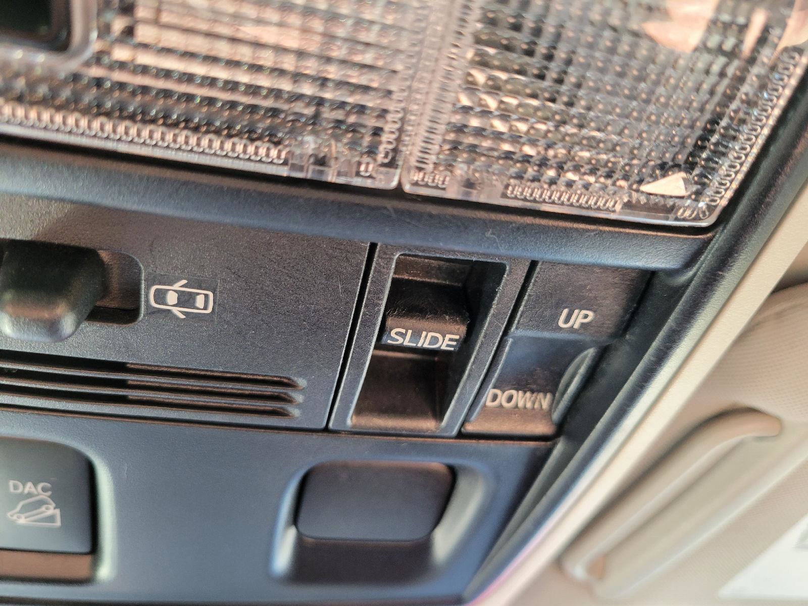 Used 2018 Toyota 4Runner SR5 Premium image 22