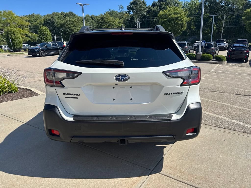 Used 2023 Subaru Outback Onyx Edition AWD/4WD image 7