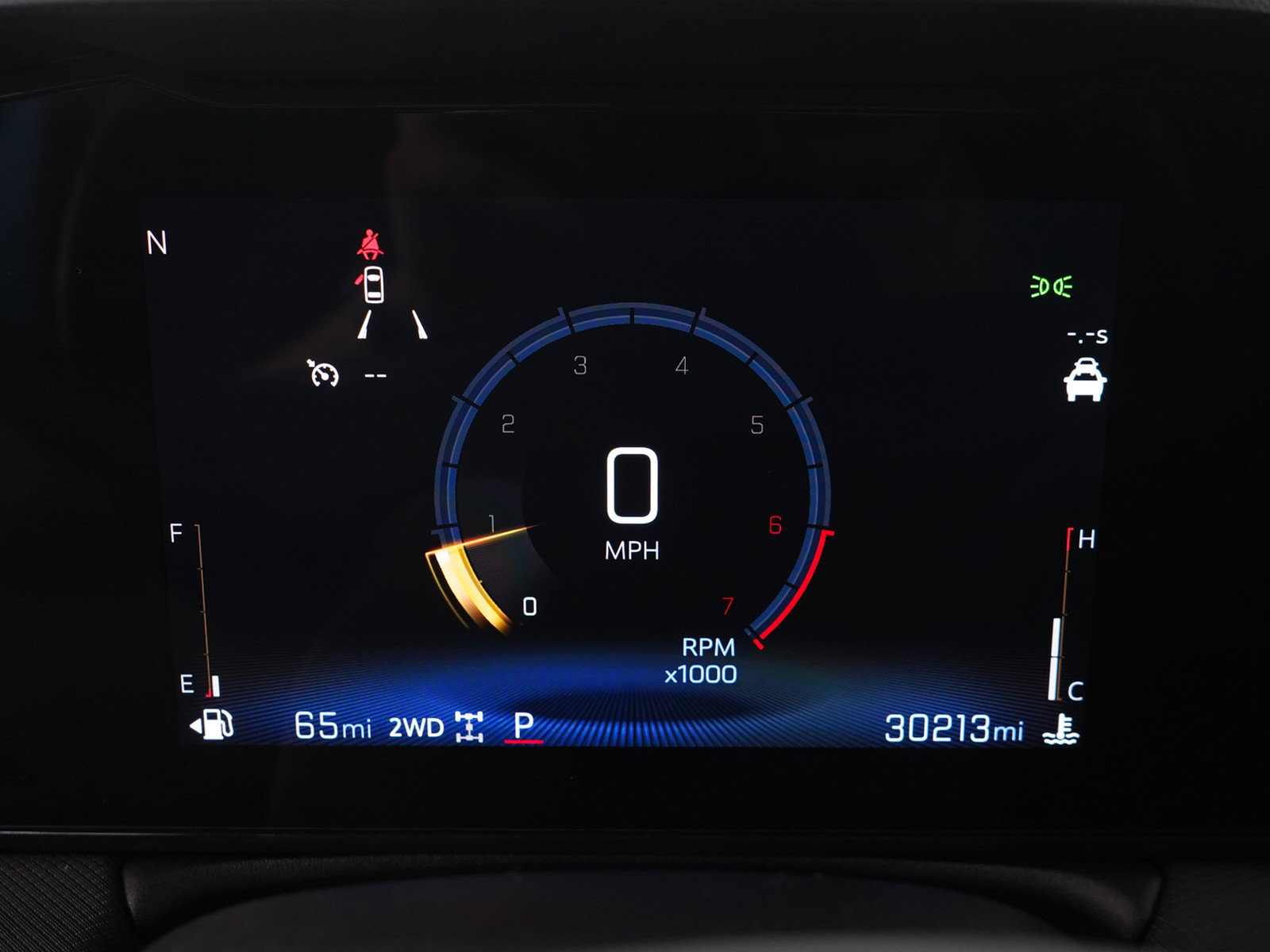Used 2025 Chevrolet TrailBlazer LT w/ Convenience Package AWD/4WD image 29