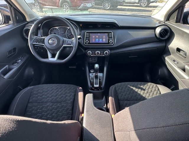 Certified 2021 Nissan Kicks S image 30