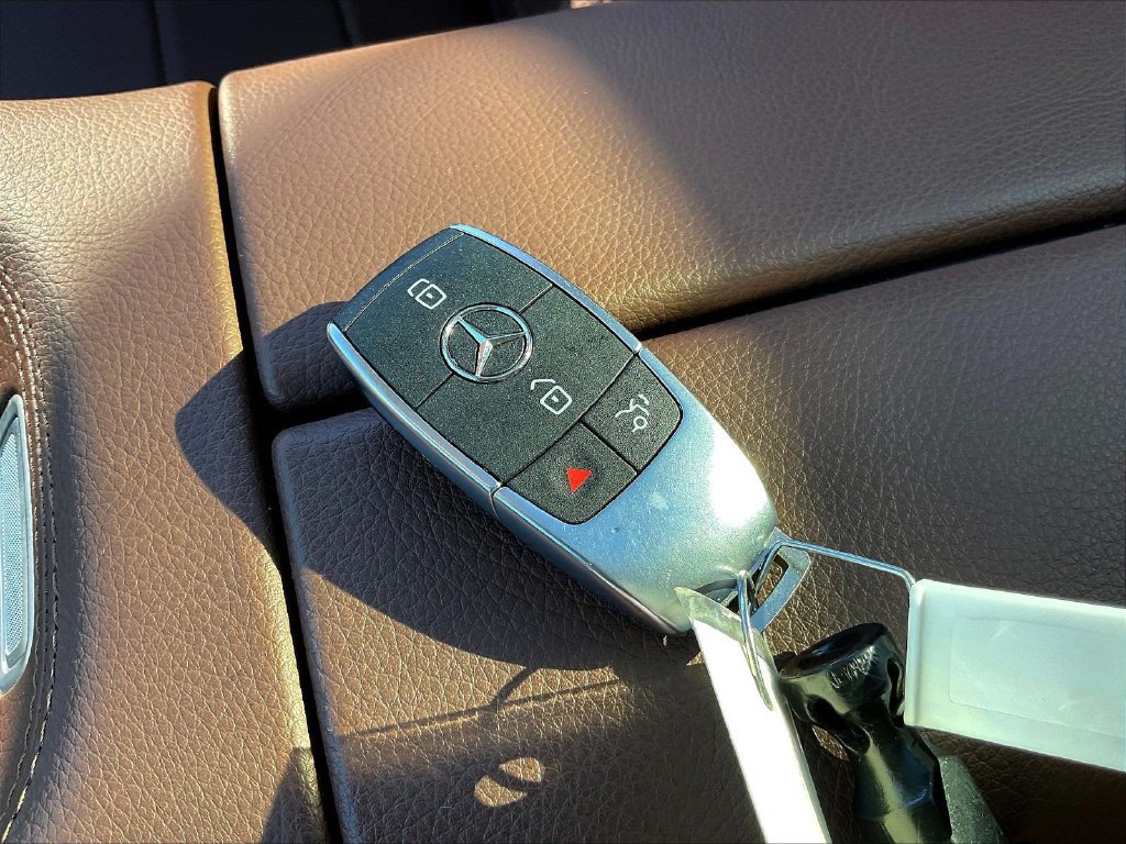 Certified 2025 Mercedes-Benz GLE 350 4MATIC image 35