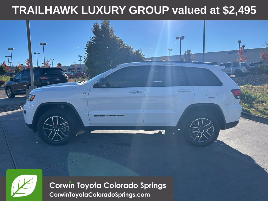 Used 2020 Jeep Grand Cherokee Trailhawk AWD/4WD image 4