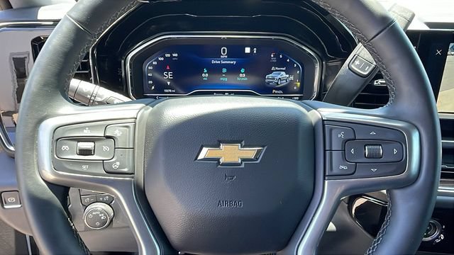 Used 2023 Chevrolet Silverado 1500 LT AWD/4WD image 20