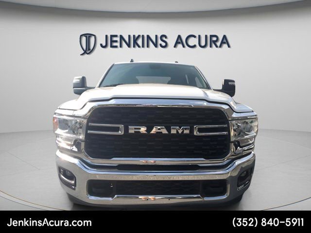 Used 2024 RAM 3500 Big Horn image 3