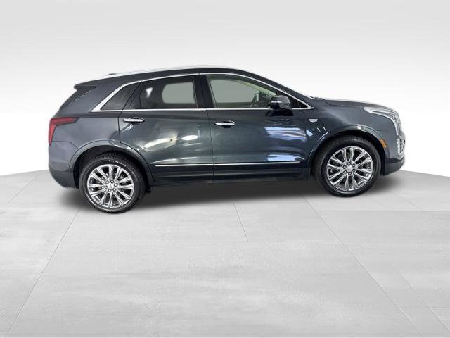 Used 2022 Cadillac XT5 Premium Luxury FWD image 6