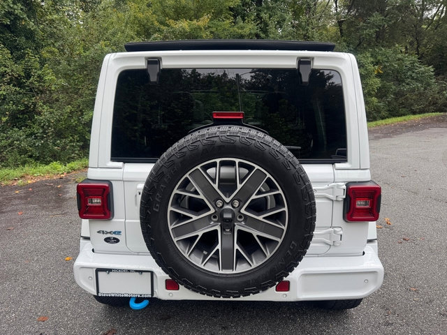 Used 2024 Jeep Wrangler High Altitude AWD/4WD image 7