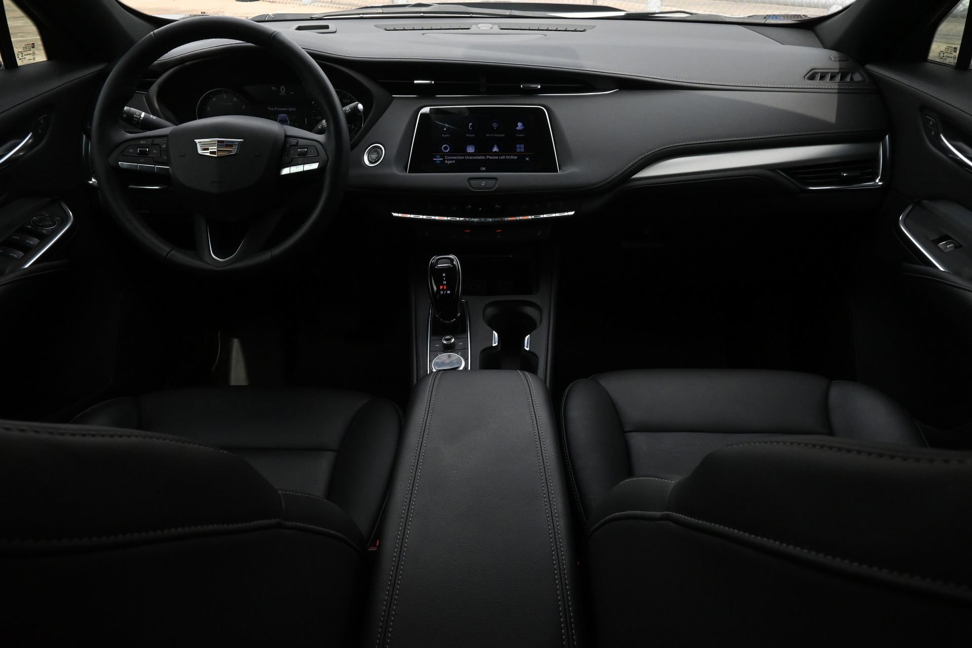 Used 2022 Cadillac XT4 Premium Luxury w/ Enhanced Visibility Package FWD image 7