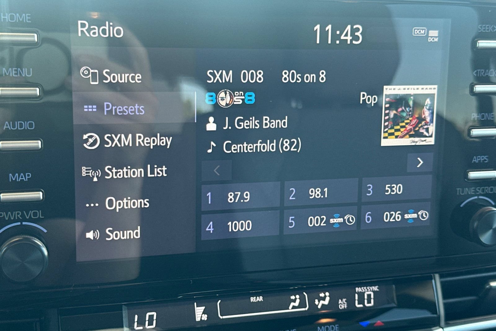 Certified 2024 Toyota Sienna LE AWD/4WD image 22