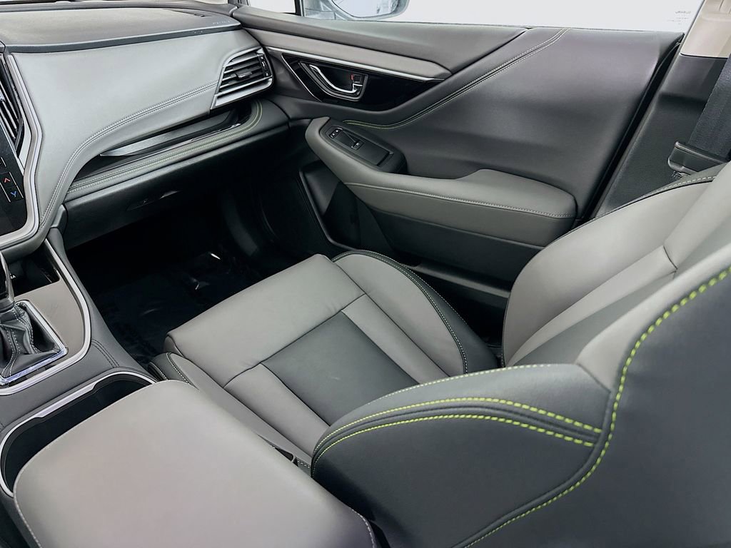 Certified 2025 Subaru Outback Onyx Edition image 31