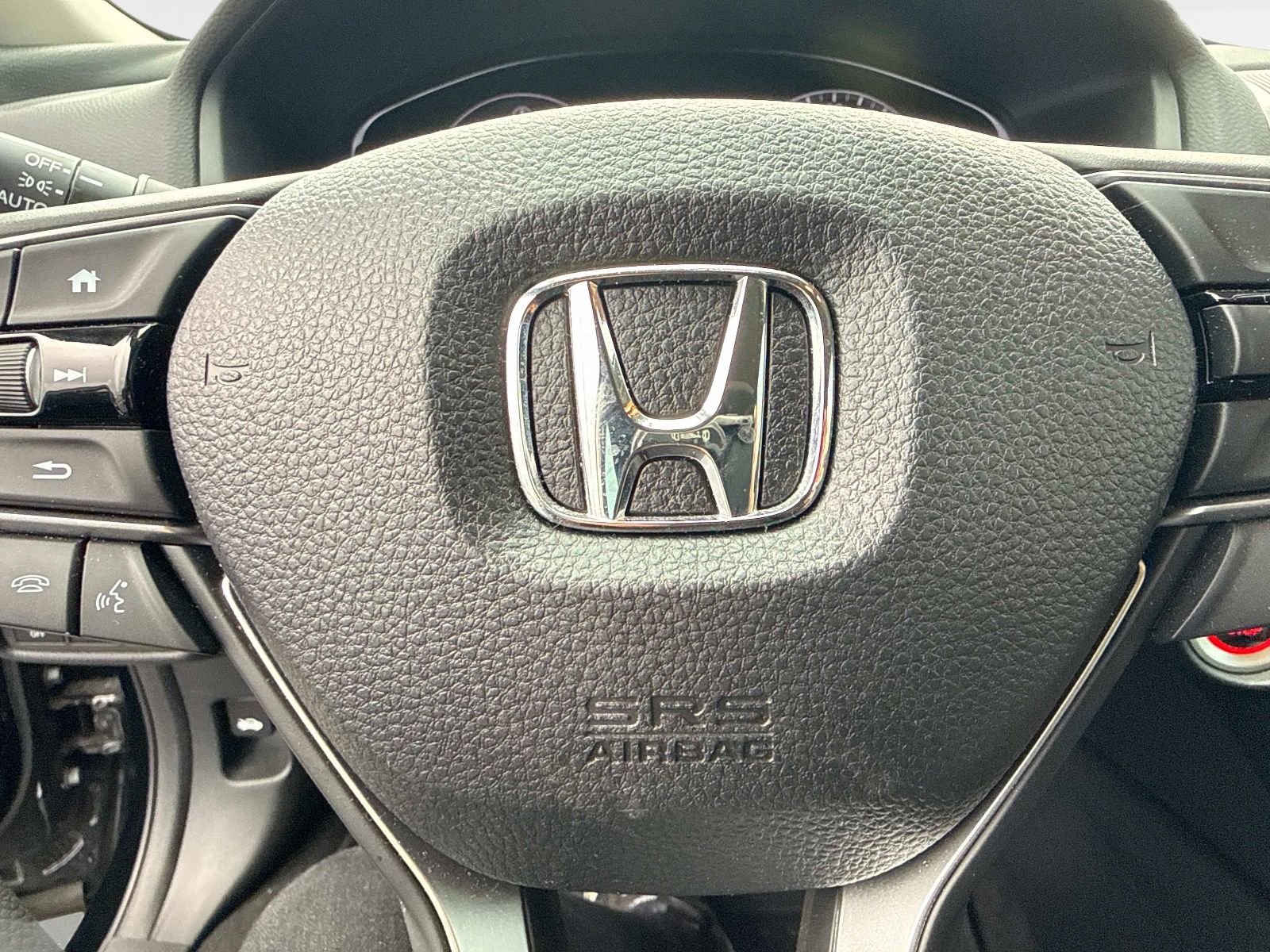 Used 2018 Honda Accord EX image 24