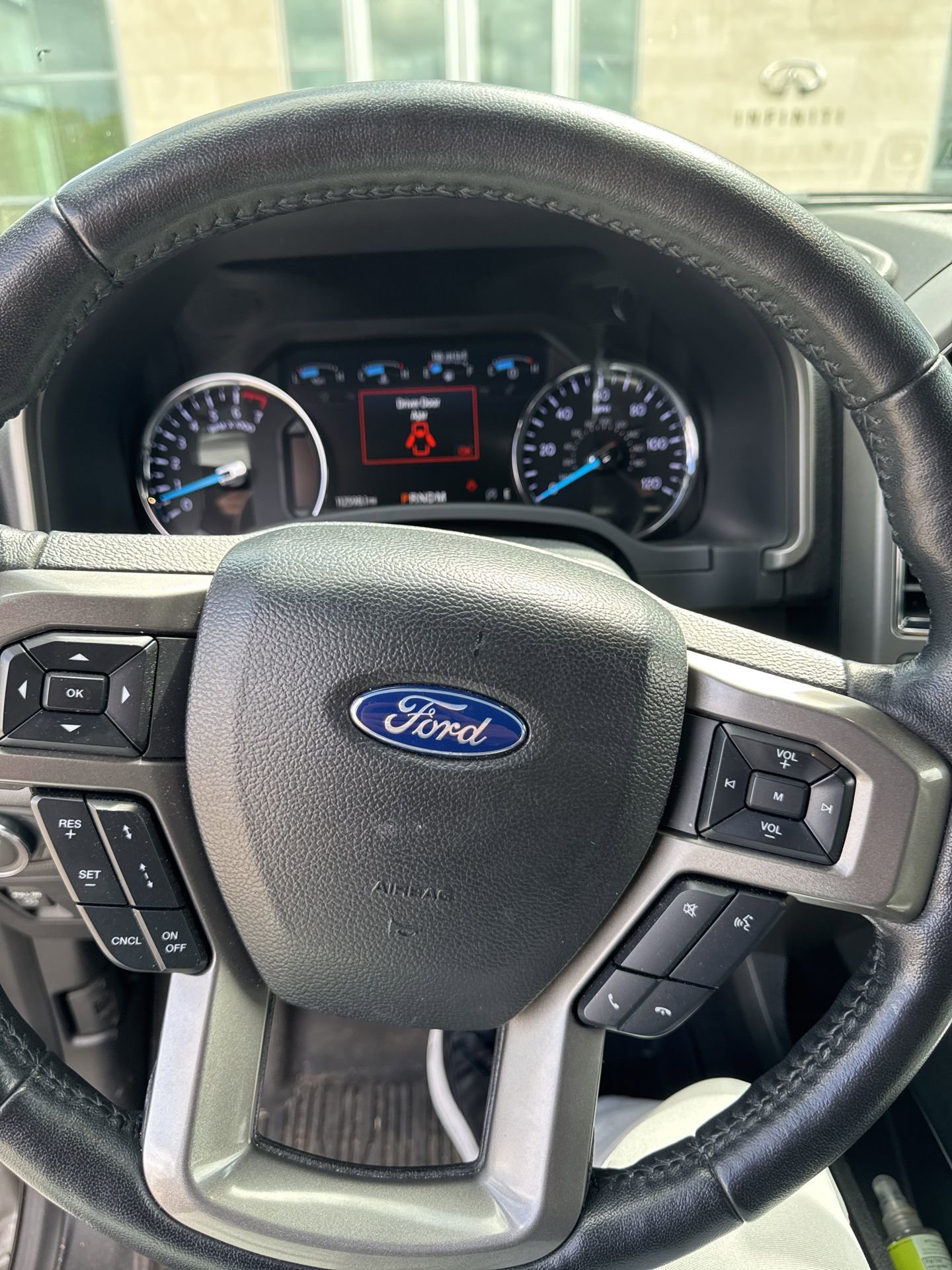 Used 2021 Ford Expedition Max XLT image 10