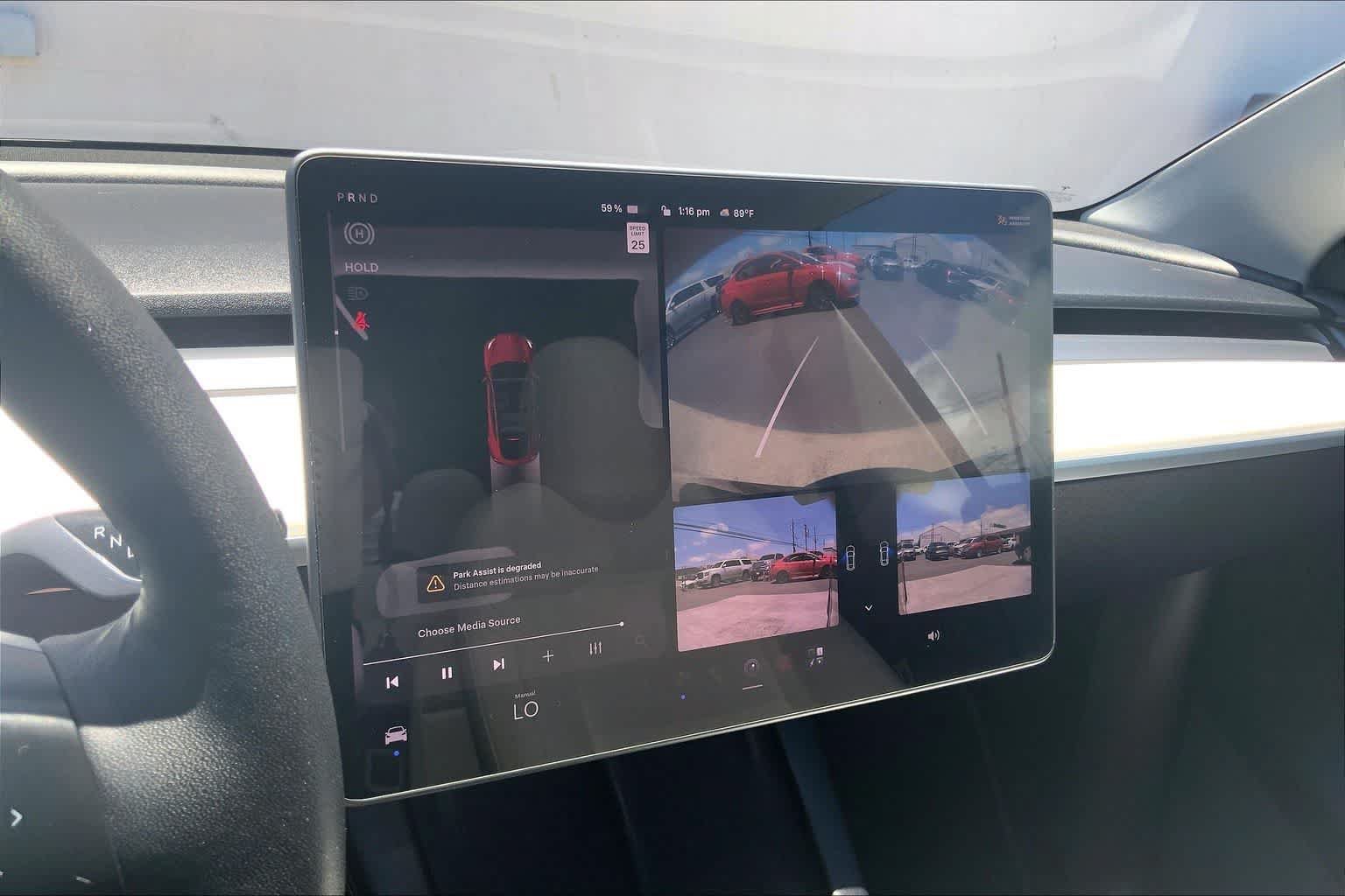 Used 2022 Tesla Model Y Performance AWD/4WD image 26