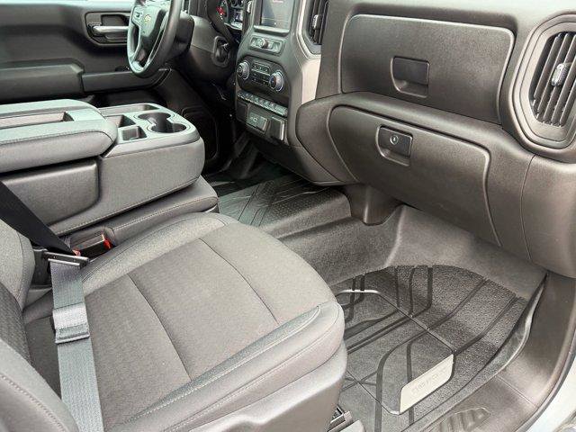 Used 2026 Chevrolet Silverado 1500 Custom w/ Turbomax Blackout Package image 13
