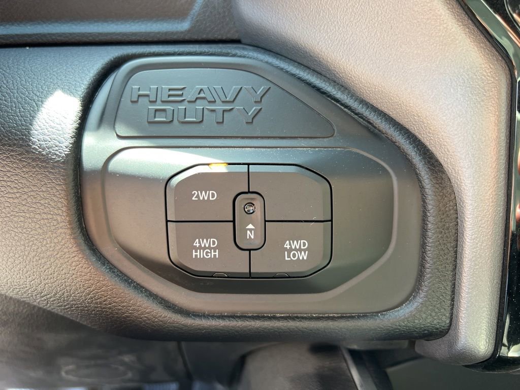 New 2025 RAM 2500 Laramie w/ Sport Appearance Package AWD/4WD image 19