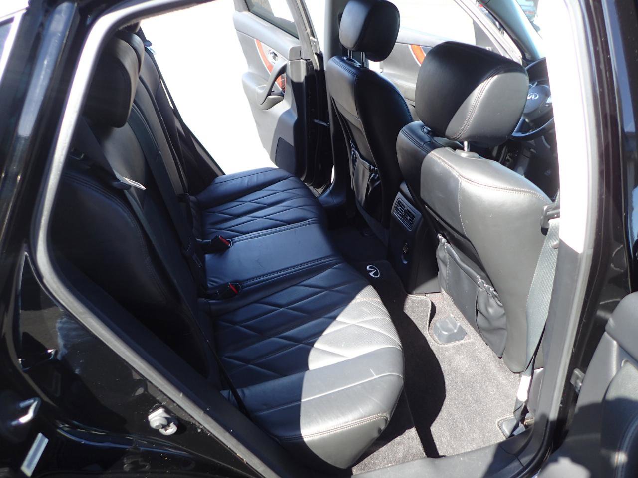 Used 2009 INFINITI FX35 AWD w/ Navigation Pkg image 13